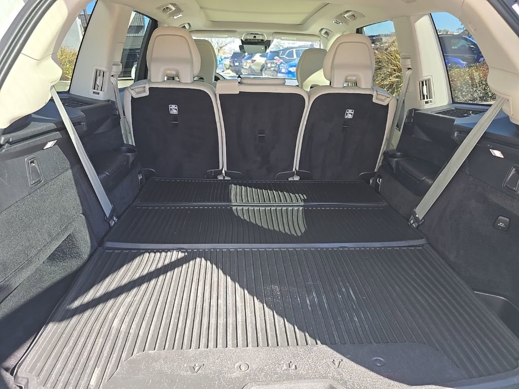 Used 2019 Volvo XC90 T6 Momentum w/ Protection Package Premier image 26
