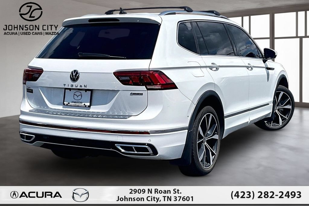 Used 2024 Volkswagen Tiguan SEL R-Line AWD/4WD image 2