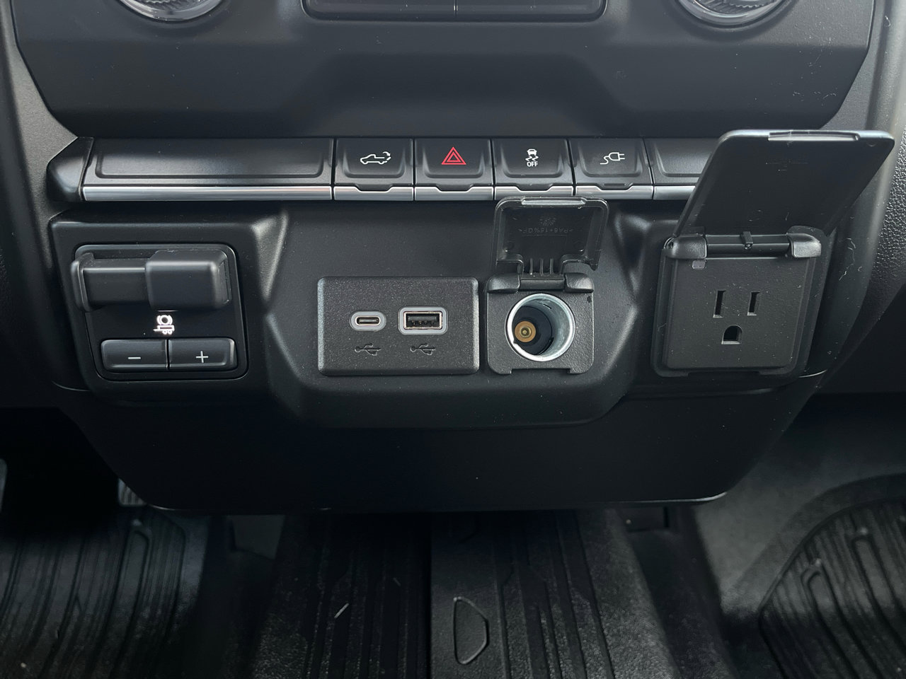 Used 2022 GMC Sierra 3500 Pro w/ Convenience Package image 44