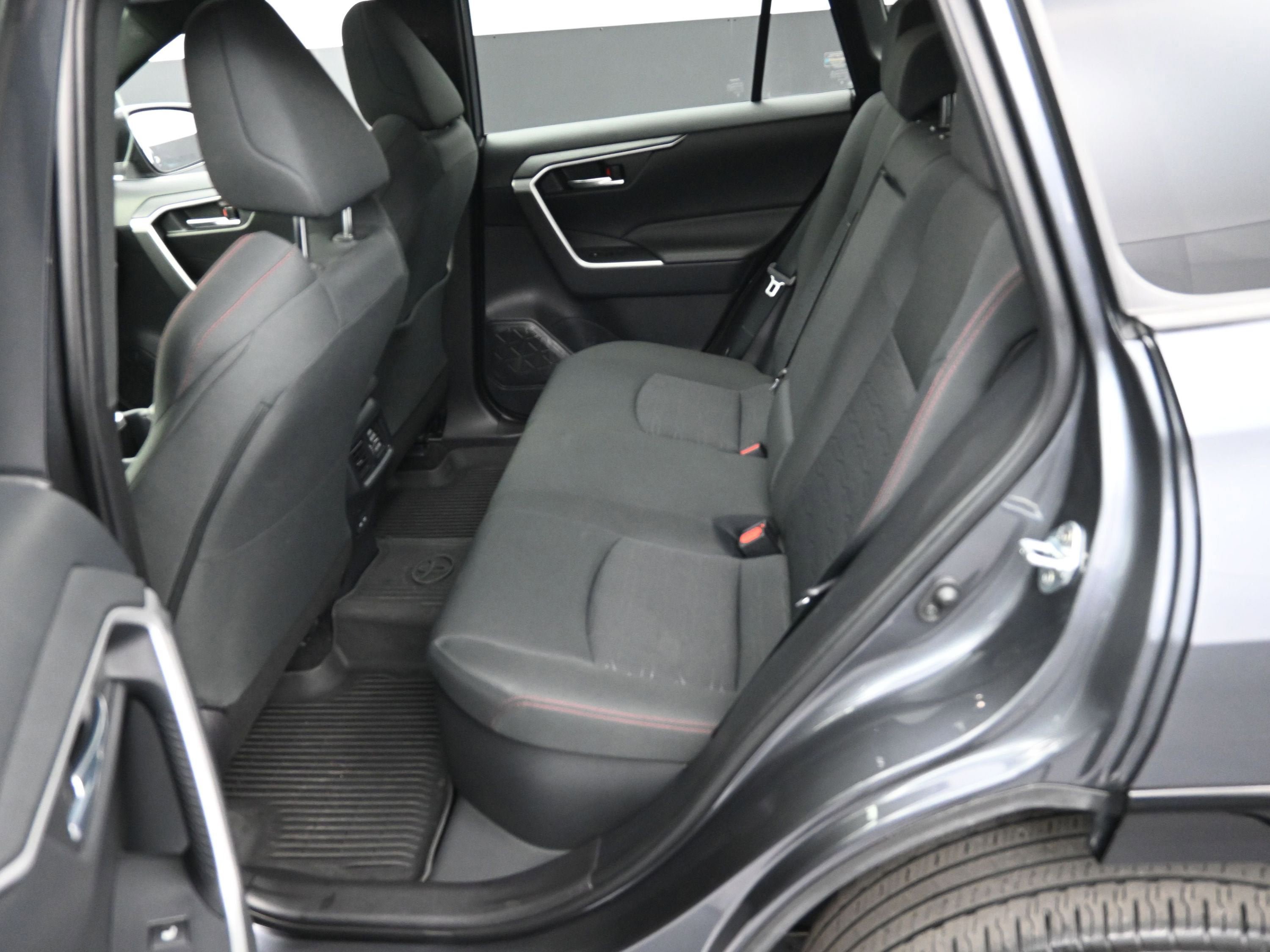 Used 2023 Toyota RAV4 SE w/ Weather & Moonroof Package AWD/4WD image 29