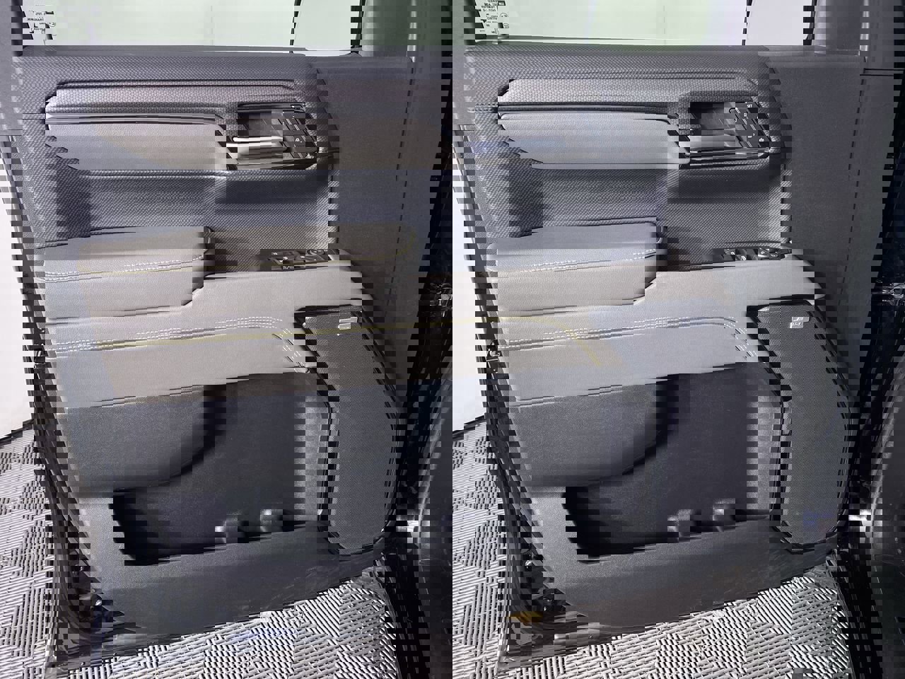 Certified 2024 Chevrolet Silverado 1500 ZR2 w/ Technology Package image 12