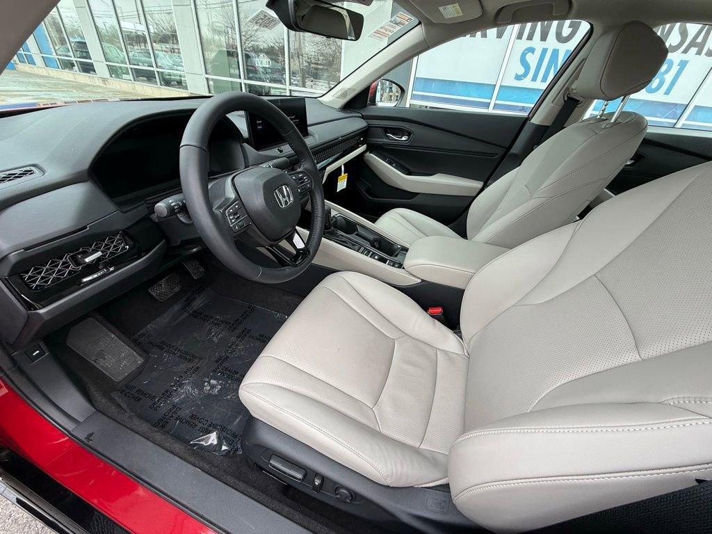 Certified 2025 Honda Accord EX-L image 15