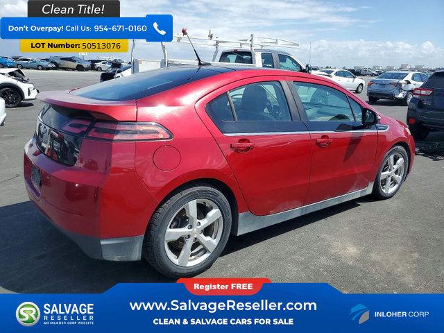 Used 2011 Chevrolet Volt Premium w/ Premium Trim Package FWD image 4