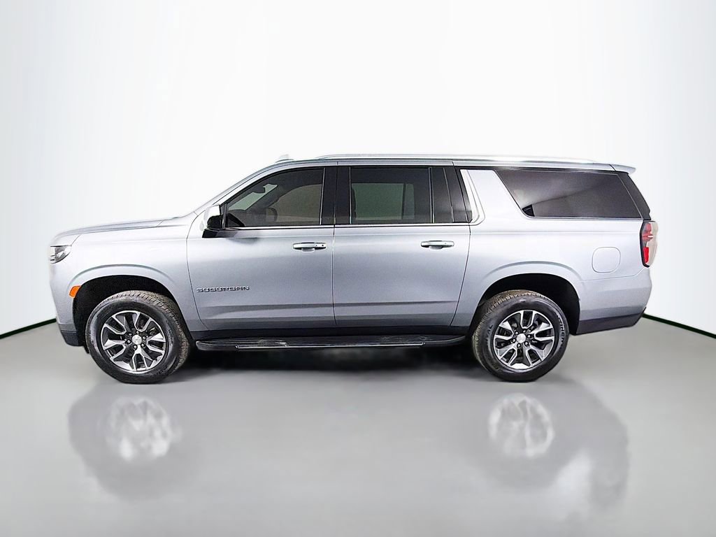 Used 2023 Chevrolet Suburban LS AWD/4WD image 9