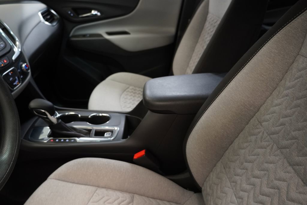 Used 2023 Chevrolet Equinox LS w/ LS Convenience Package image 7