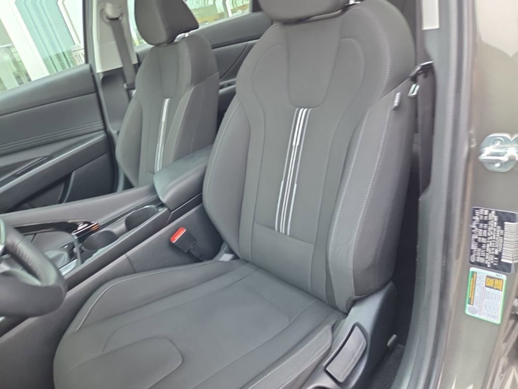 Certified 2024 Hyundai Elantra SEL w/ Convenience Package FWD image 21