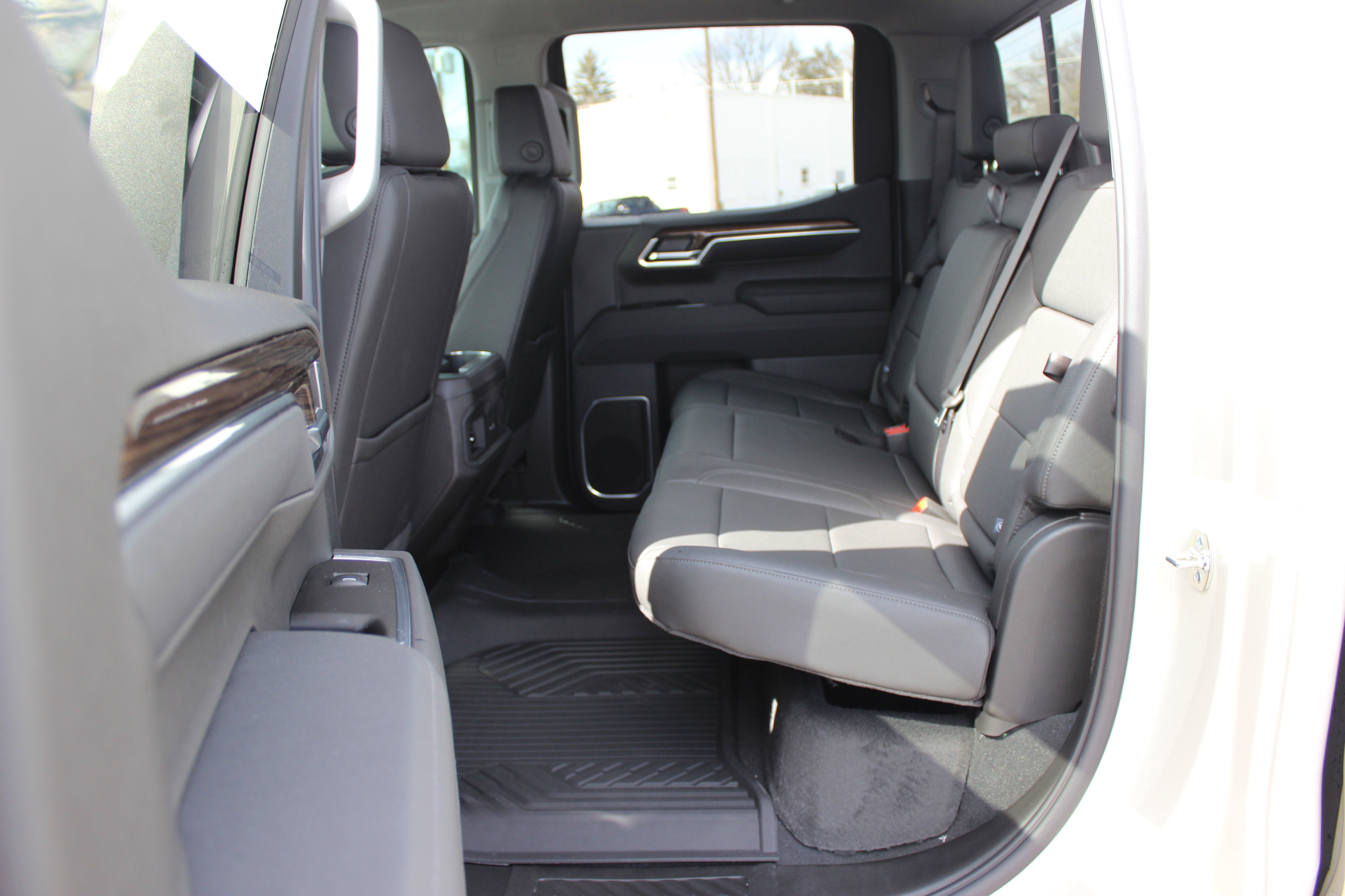 New 2026 Chevrolet Silverado 1500 RST AWD/4WD image 23