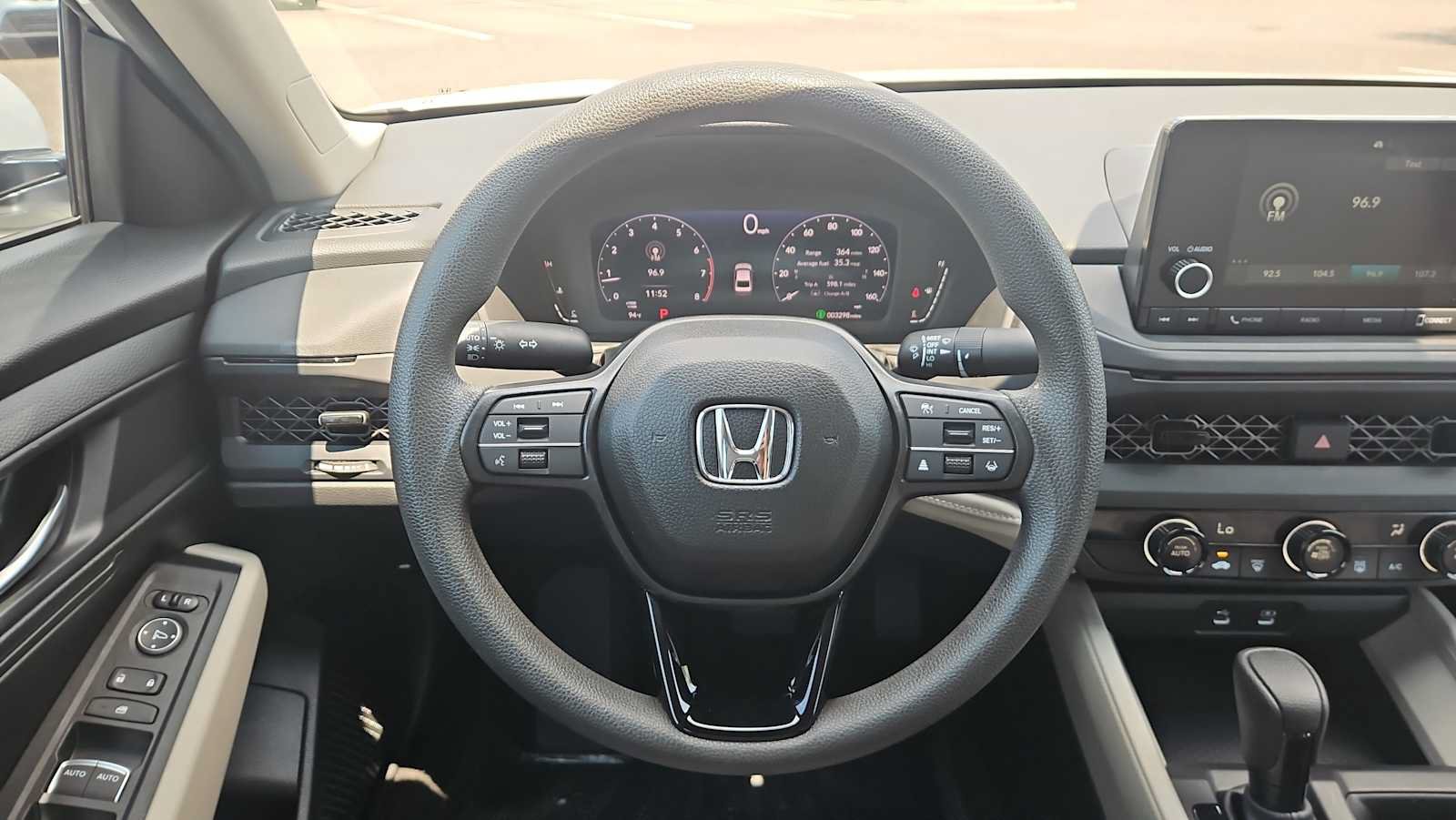 Certified 2025 Honda Accord LX image 11