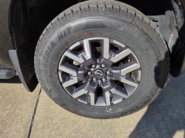 Used 2022 Nissan Frontier SV image 14