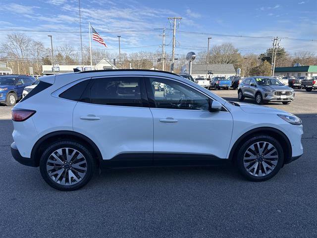 Certified 2020 Ford Escape Titanium image 10