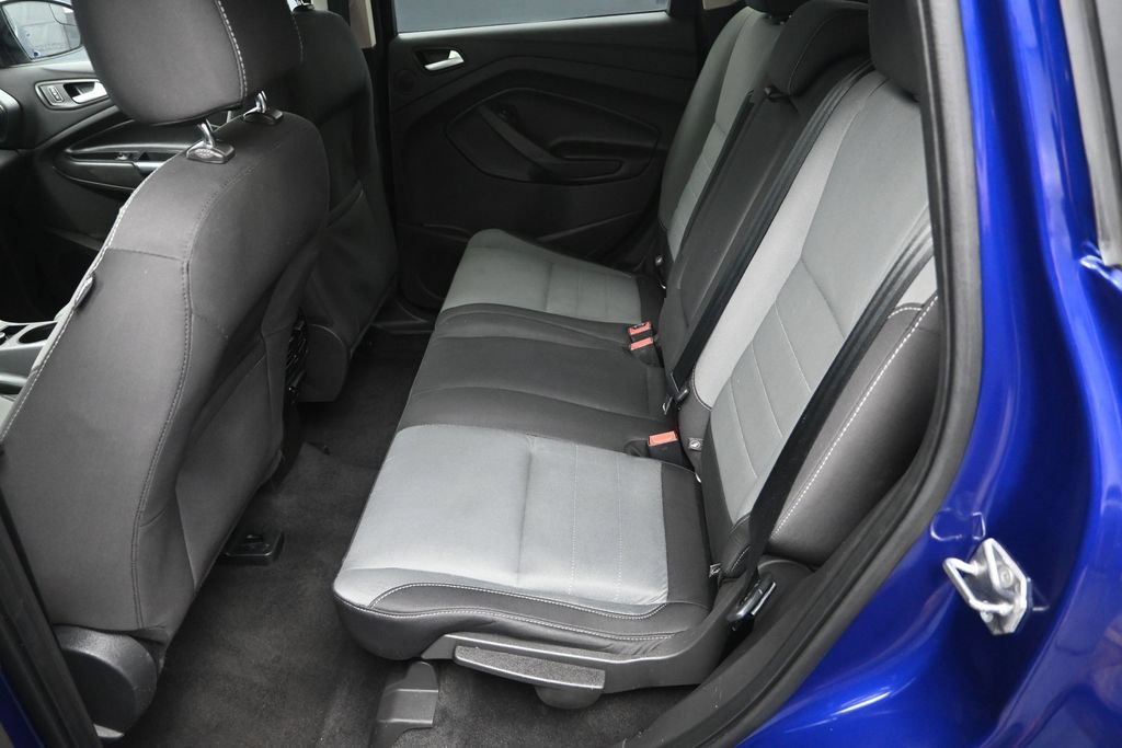 Used 2016 Ford Escape SE w/ Equipment Group 201A FWD image 27