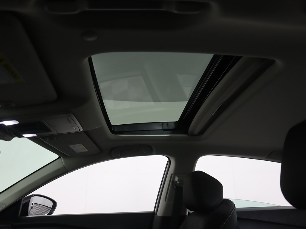 Certified 2025 Honda Accord SE image 20