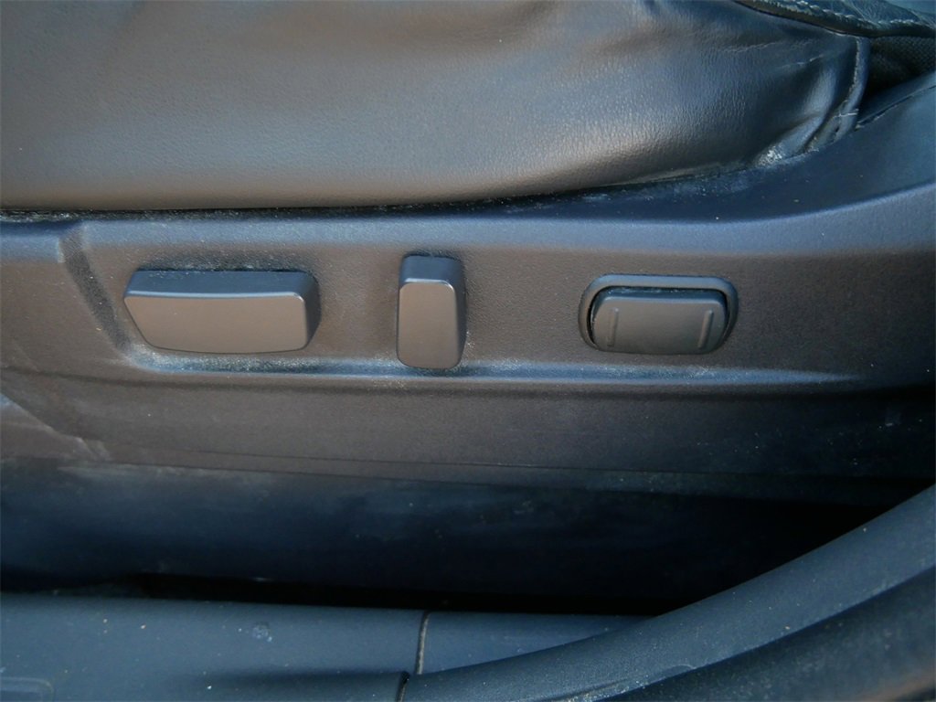 Used 2020 Mitsubishi Outlander SEL image 16