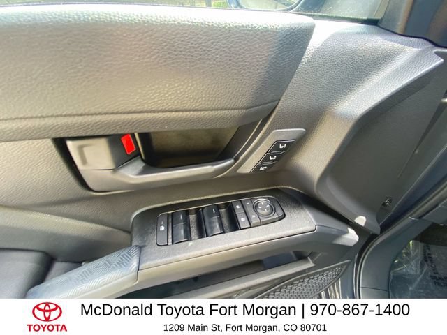 Used 2025 Toyota 4Runner TRD Off-Road Premium AWD/4WD image 13