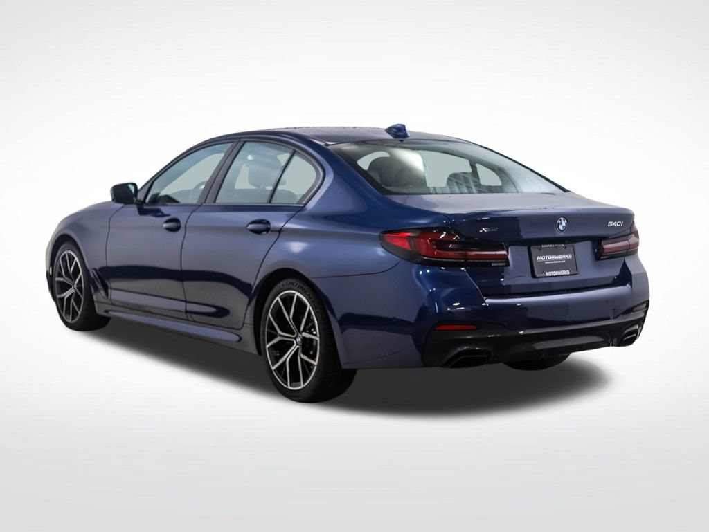 Used 2021 BMW 540i xDrive AWD/4WD image 3