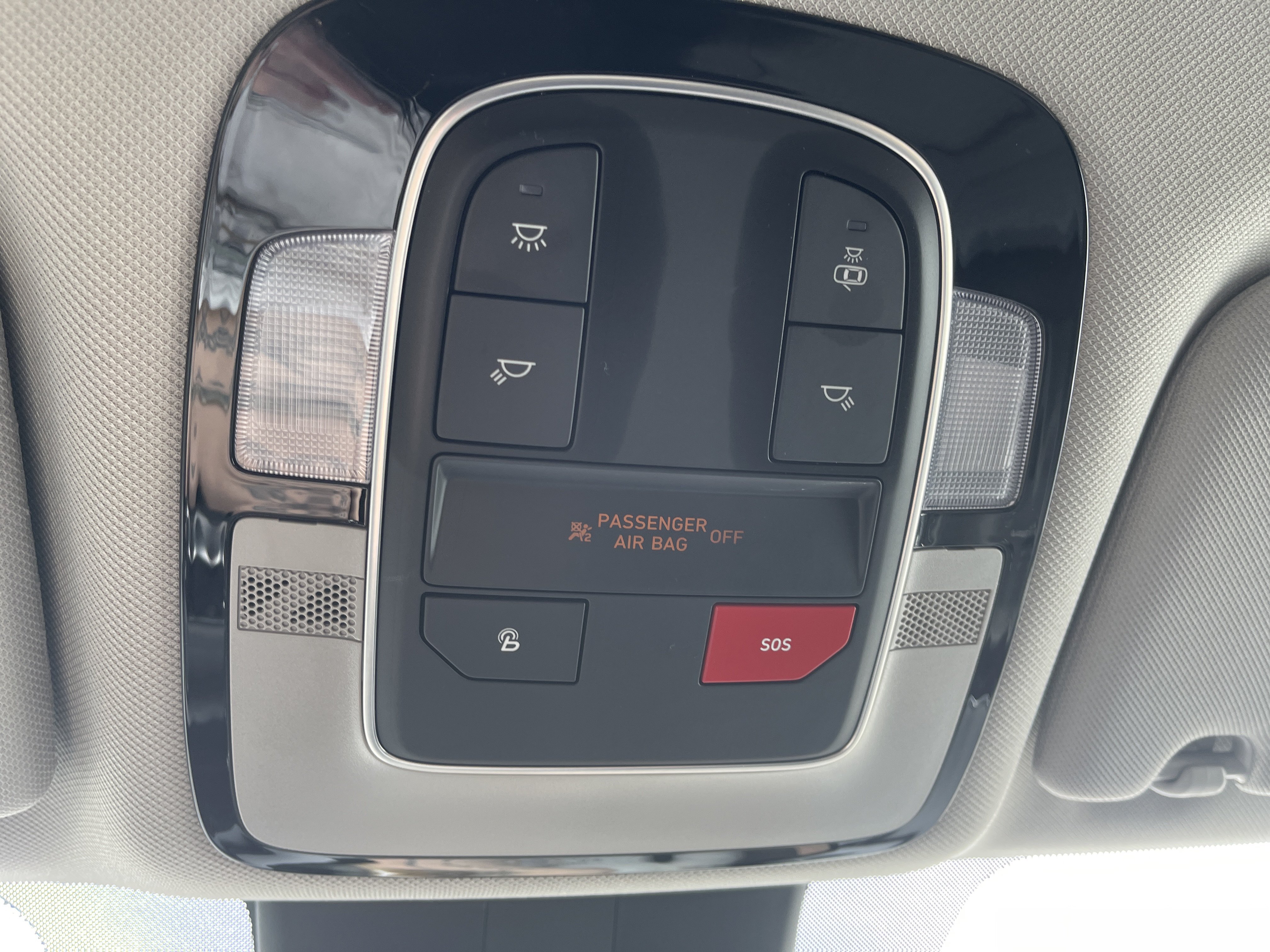 Used 2022 Hyundai Santa Fe SEL FWD image 31