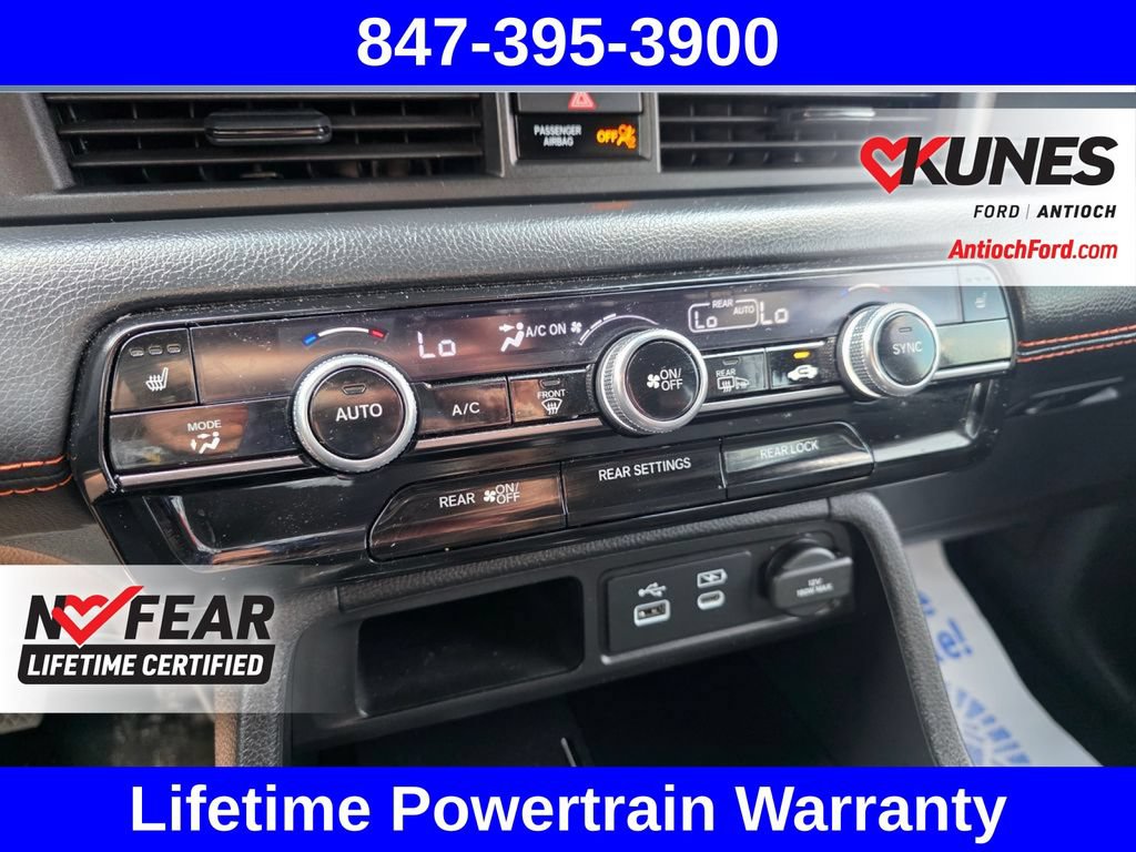 Used 2025 Honda Pilot TrailSport image 41