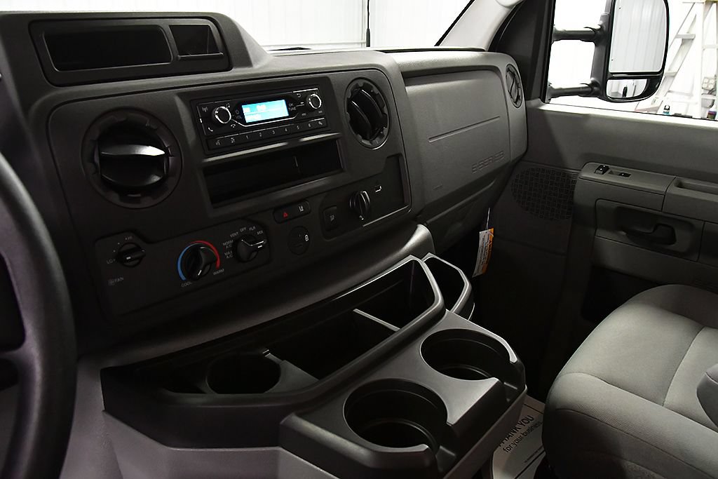 Used 2024 Ford E-450 and Econoline 450 Super Duty w/ Driver's Safety Package RWD image 17
