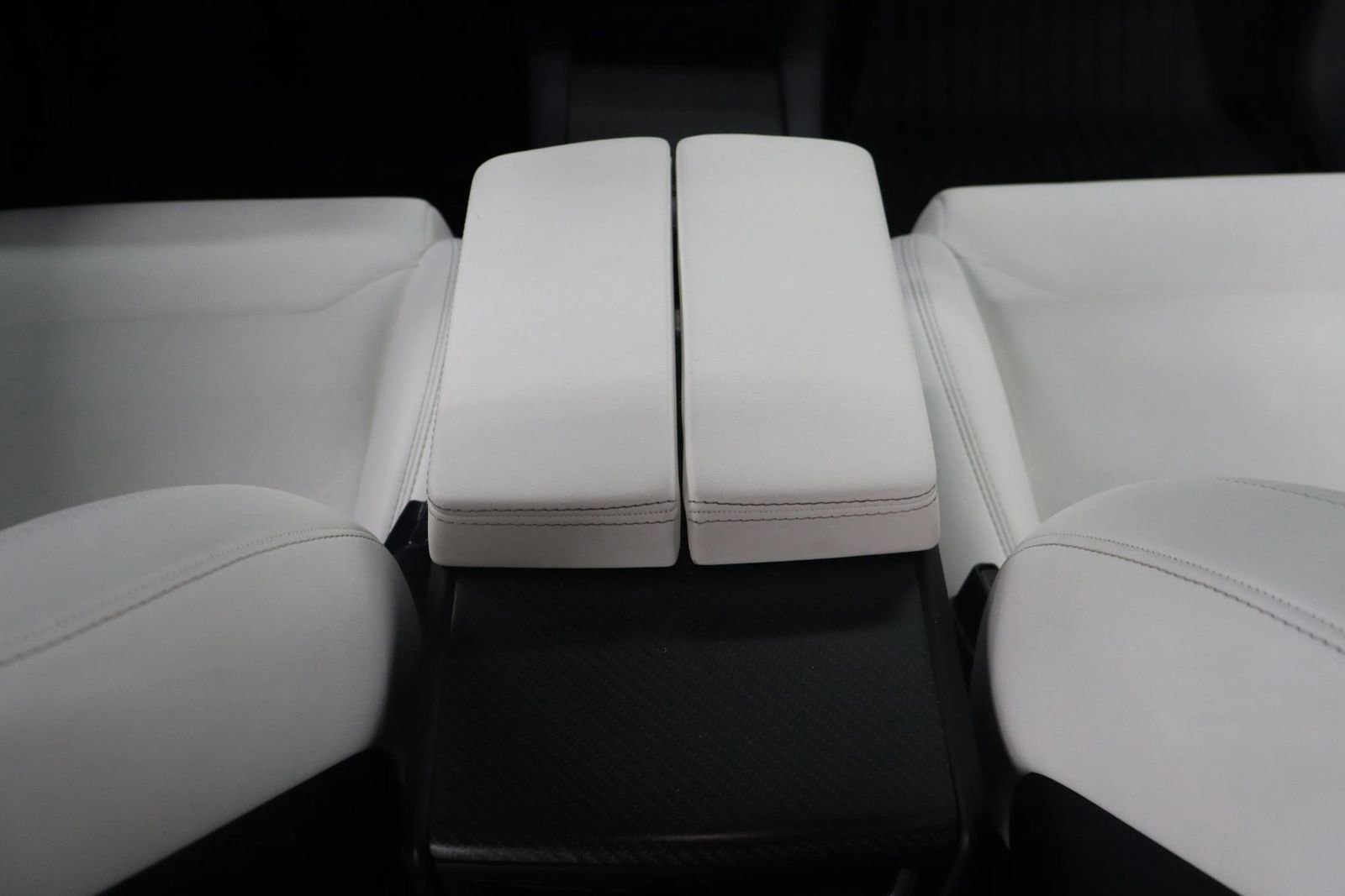 Used 2018 Tesla Model X 100D image 31