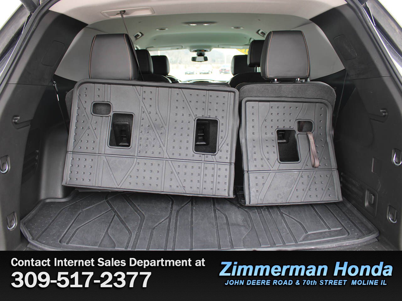 Used 2019 Chevrolet Traverse Premier w/ LPO, Floor Liner Package image 7