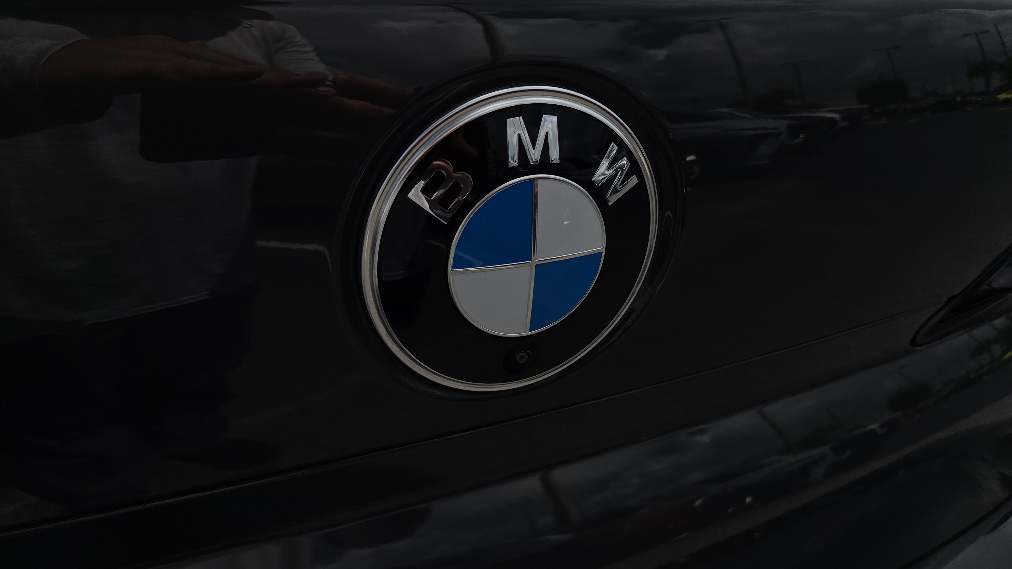 Certified 2025 BMW 760i xDrive w/ Executive Package AWD/4WD image 35