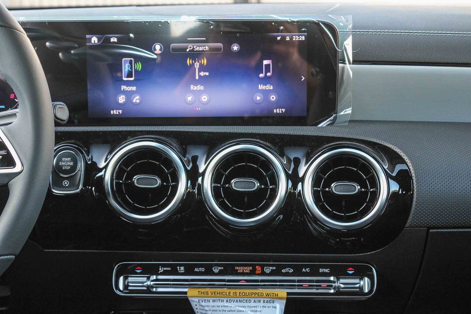 New 2026 Mercedes-Benz CLA 250 4MATIC image 14