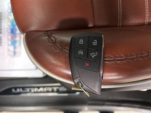 Used 2025 GMC Sierra 3500 Denali Ultimate image 33