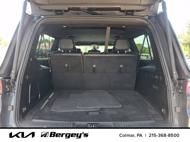 Used 2024 Jeep Wagoneer L Series II w/ Flexible Seating Group AWD/4WD image 32