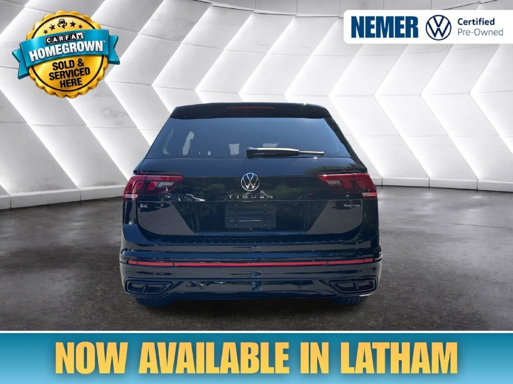 Certified 2024 Volkswagen Tiguan SE R-Line AWD/4WD image 3