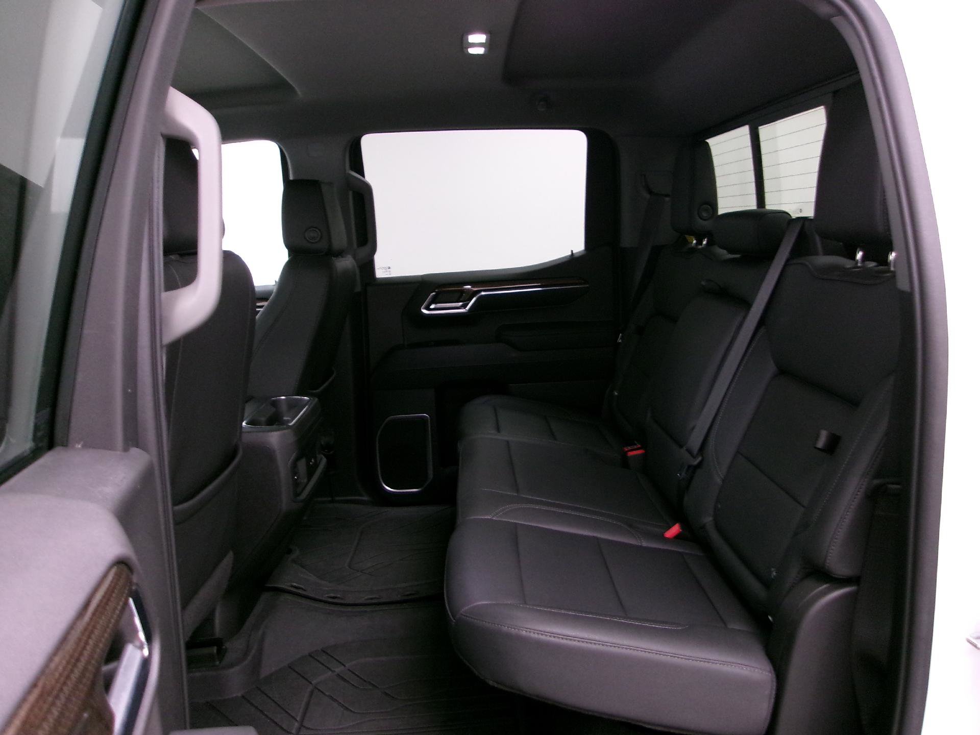 Certified 2023 Chevrolet Silverado 1500 RST w/ Redline Edition image 10