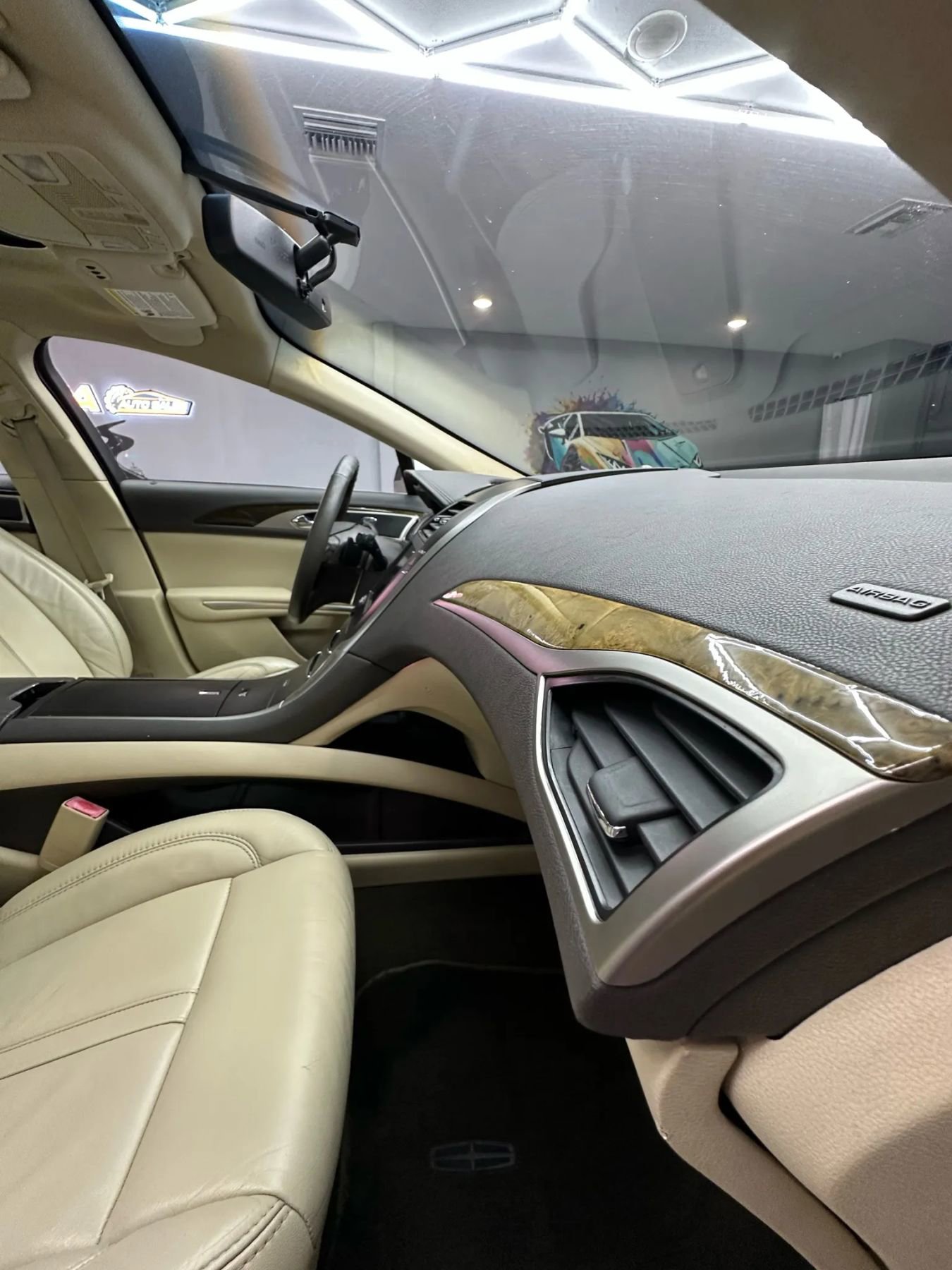 Used 2014 Lincoln MKZ w/ Equipment Group 101A Select image 29