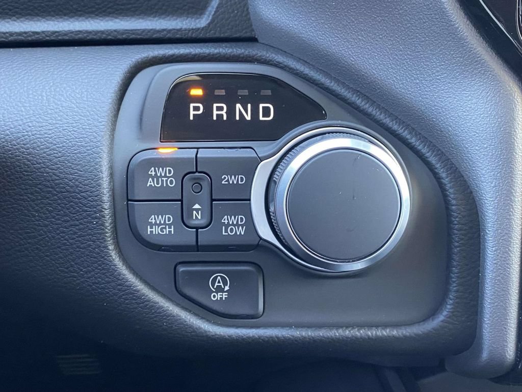 New 2026 RAM 1500 Big Horn AWD/4WD image 25