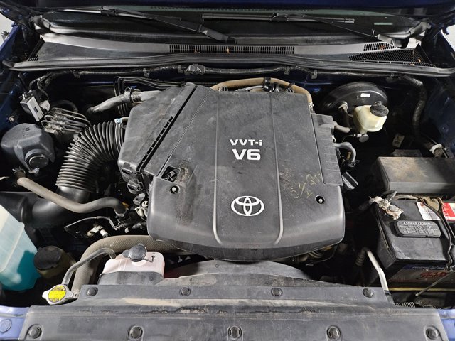 Used 2015 Toyota Tacoma PreRunner w/ SR5 Package RWD image 21