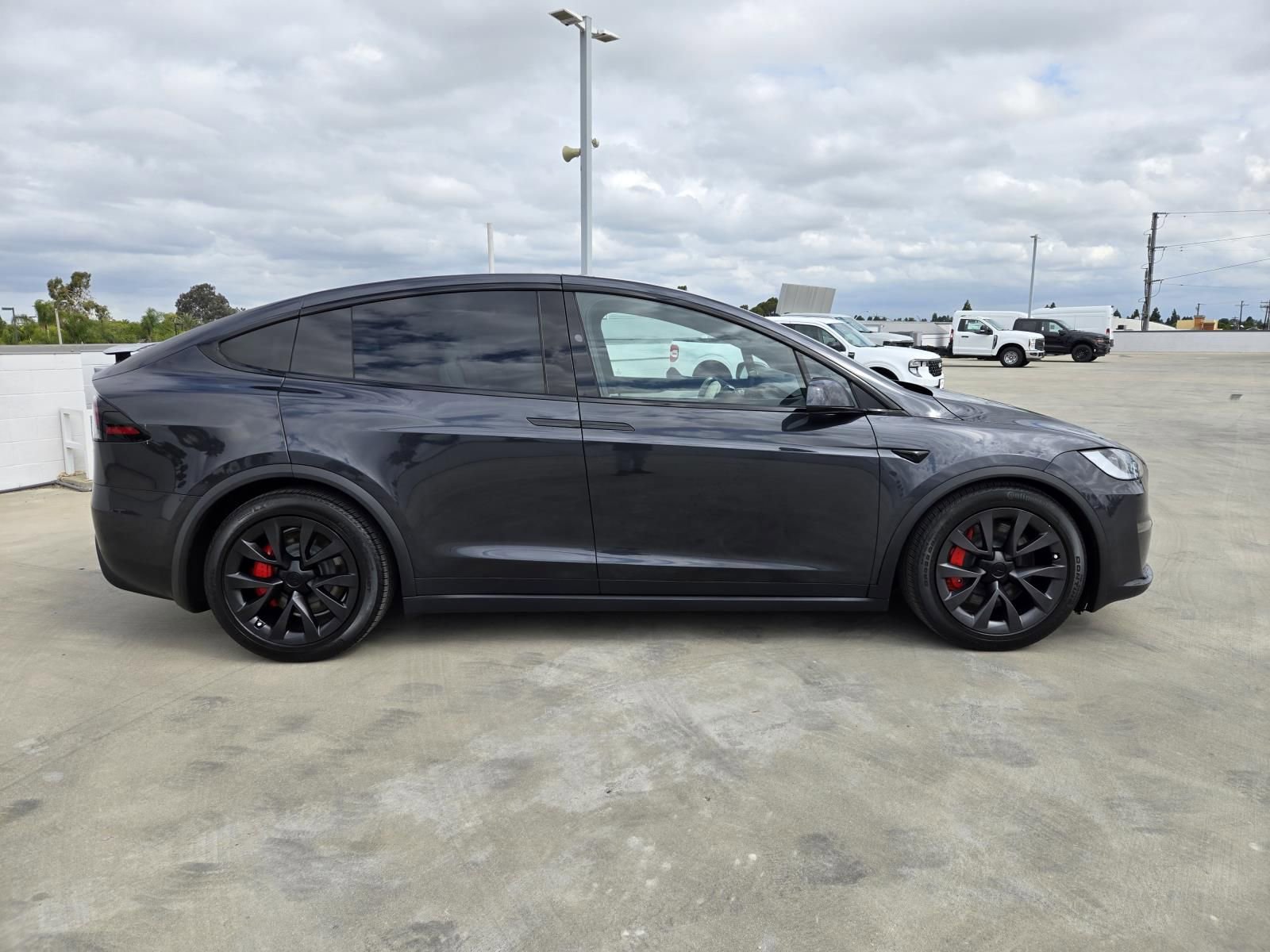 Used 2024 Tesla Model X Plaid AWD/4WD image 2