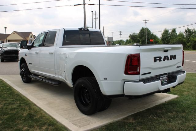 Used 2026 RAM 3500 Laramie w/ Night Edition AWD/4WD image 40
