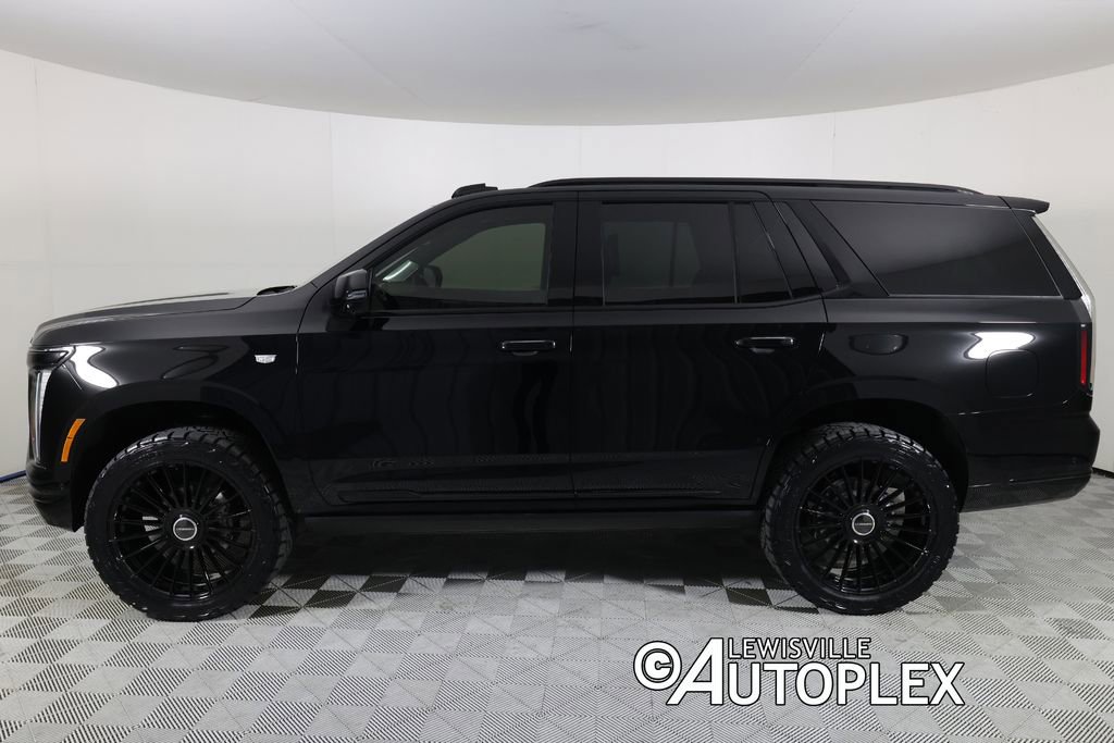 Used 2026 Cadillac Escalade Platinum Sport w/ LPO, ONYX Package AWD/4WD image 8