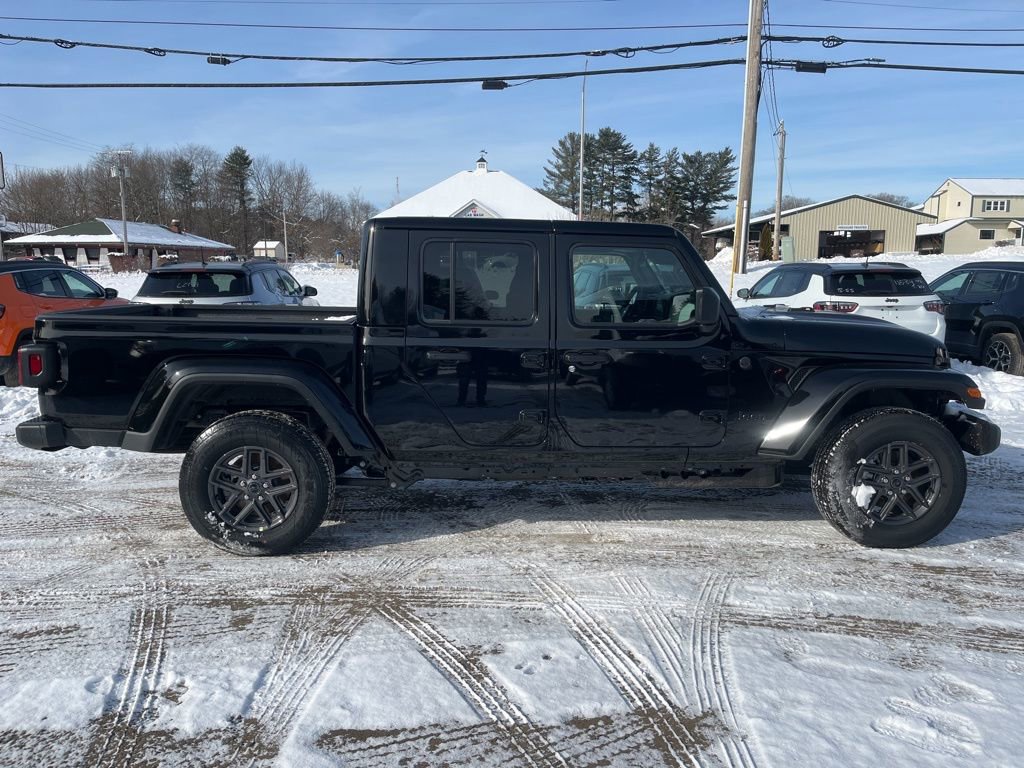New 2026 Jeep Gladiator Sport image 8