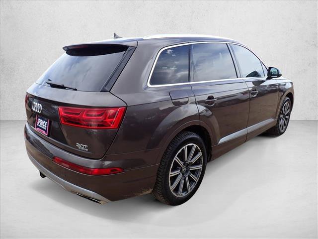Used 2017 Audi Q7 3.0T Prestige AWD/4WD image 4