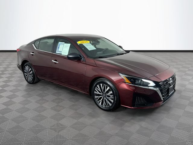 Used 2025 Nissan Altima 2.5 SV