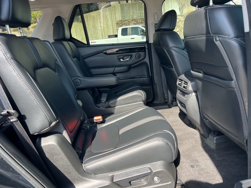 Used 2023 Honda Pilot EX-L image 27