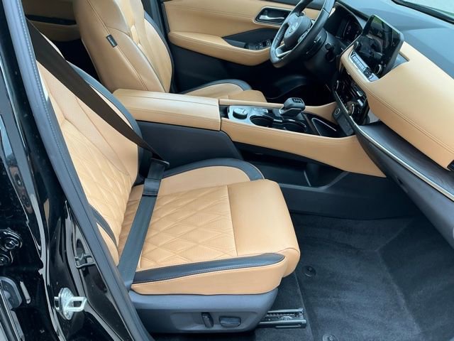Used 2023 Nissan Rogue Platinum AWD/4WD image 18