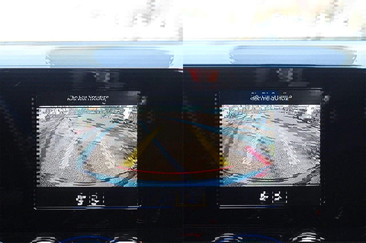 Used 2020 Mercedes-Benz GLB 250 image 15