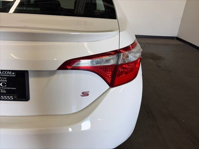 Used 2016 Toyota Corolla S image 12