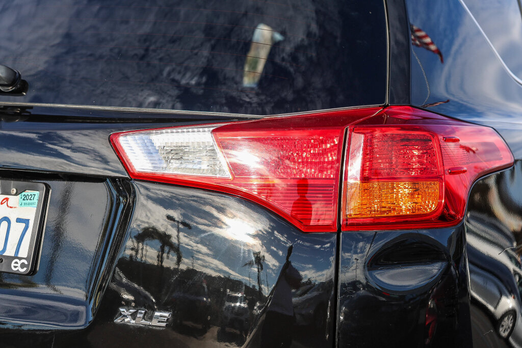 Used 2014 Toyota RAV4 XLE FWD image 22