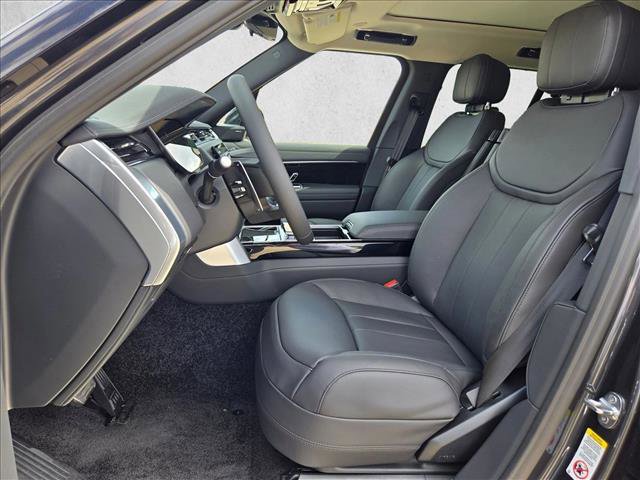 New 2026 Land Rover Range Rover SE image 4
