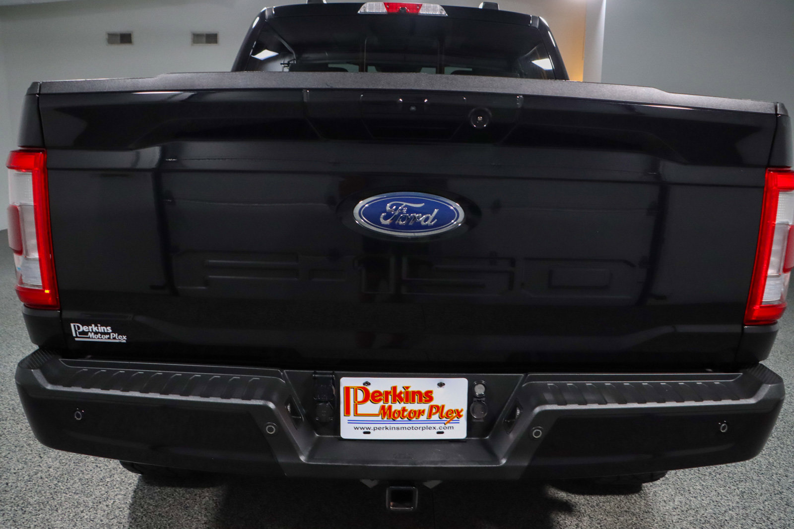 Used 2021 Ford F150 Lariat w/ Equipment Group 502A High image 9