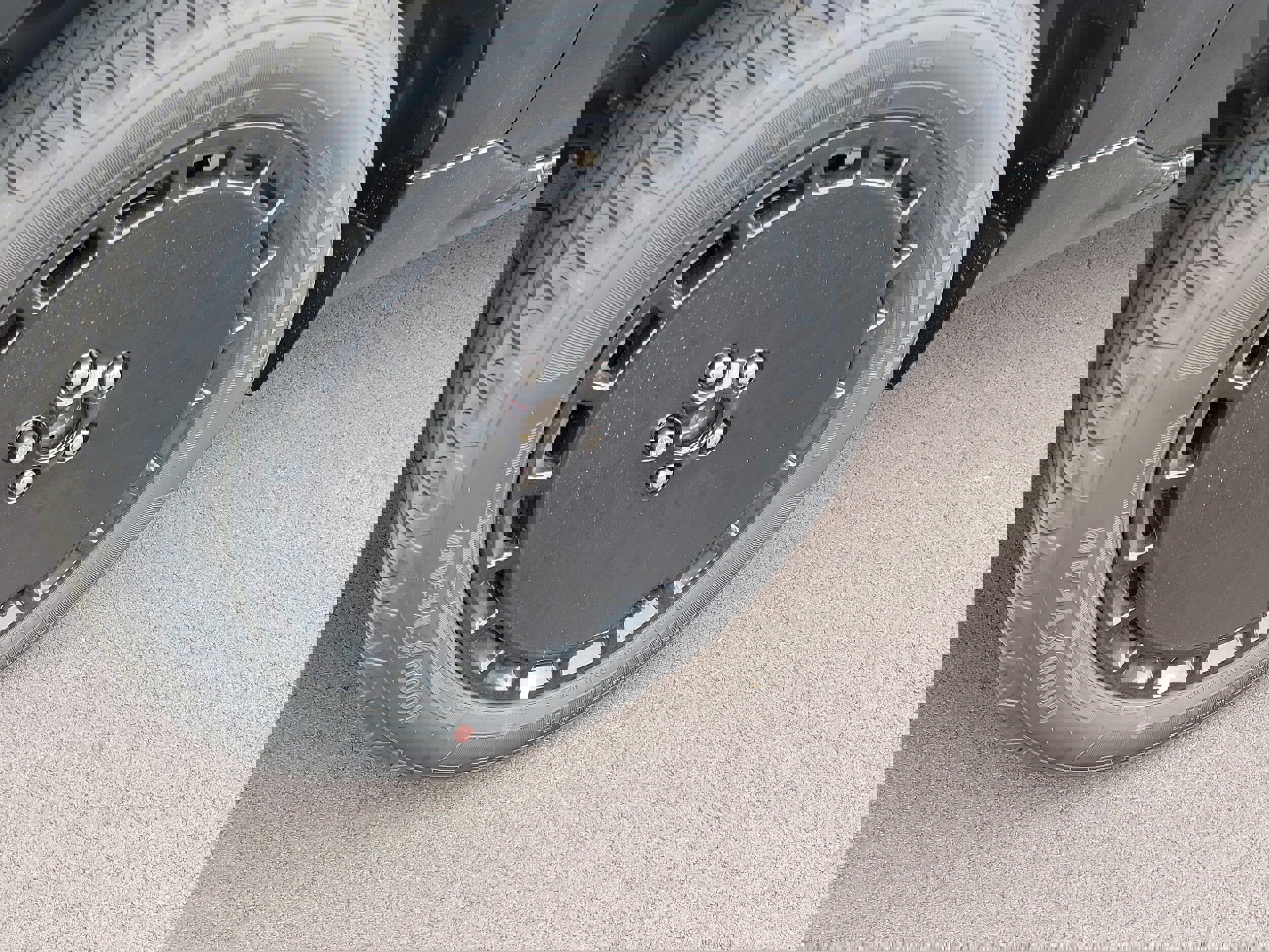 New 2025 Ford Maverick Lobo image 5