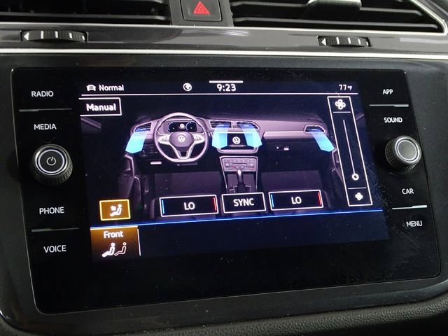 Used 2024 Volkswagen Tiguan SE AWD/4WD image 38