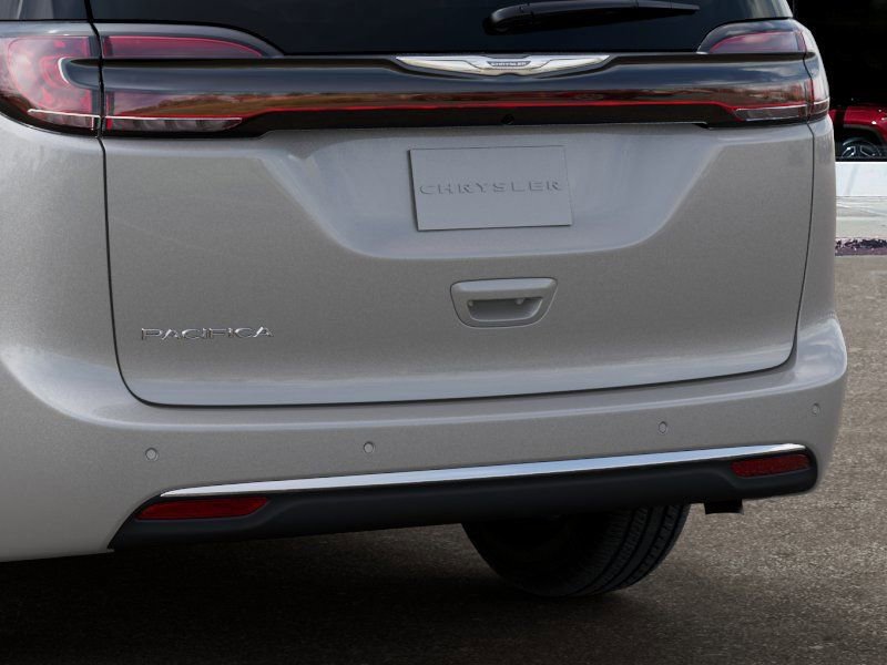 New 2026 Chrysler Pacifica Select image 13