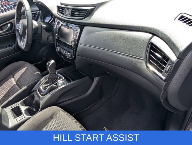 Used 2019 Nissan Rogue SV image 20